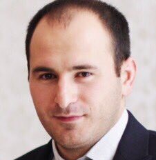 Аліхан Естаміров